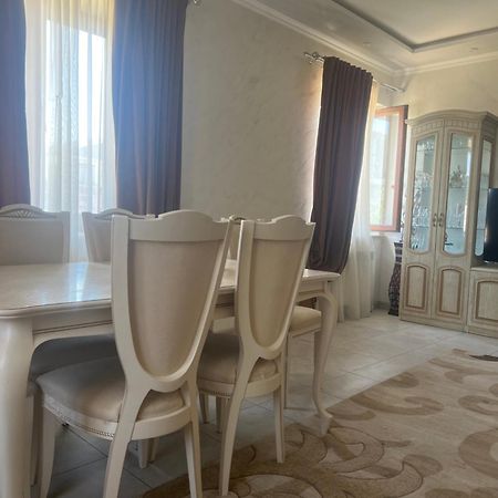 Hotel Costa Yerevan Luaran gambar