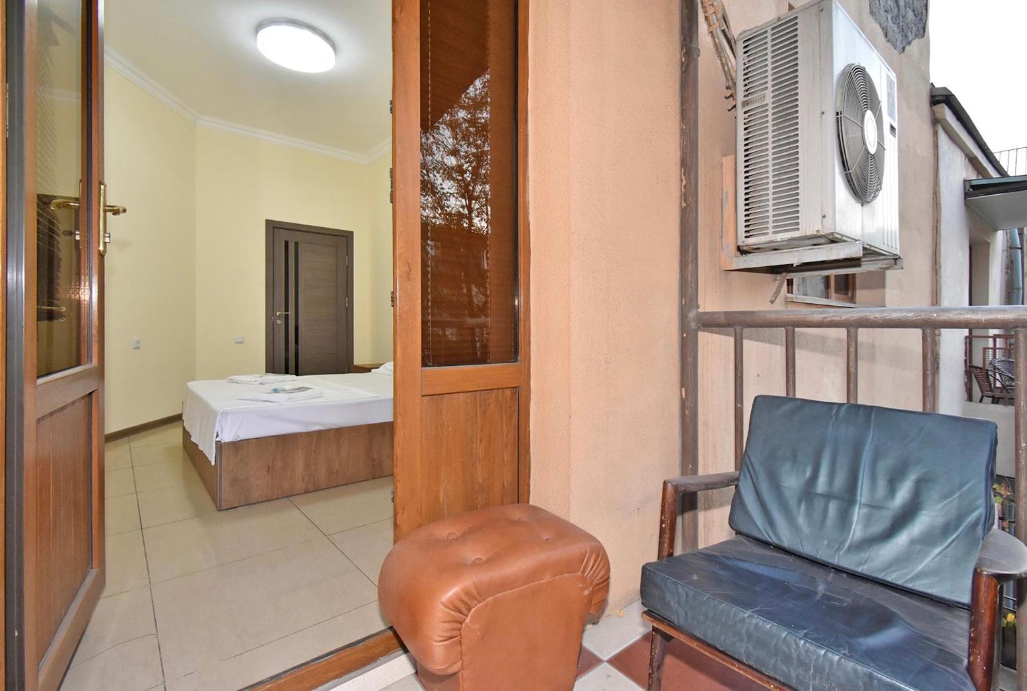Hotel Costa Yerevan Luaran gambar