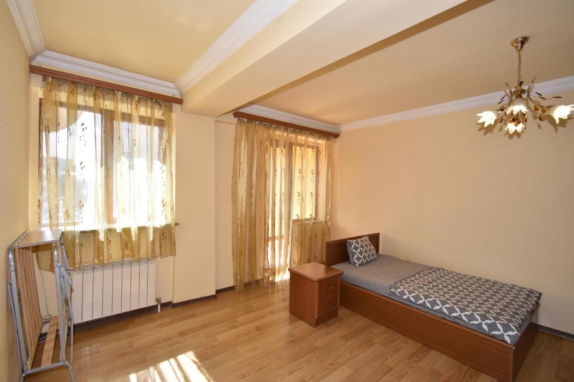 Hotel Costa Yerevan Luaran gambar